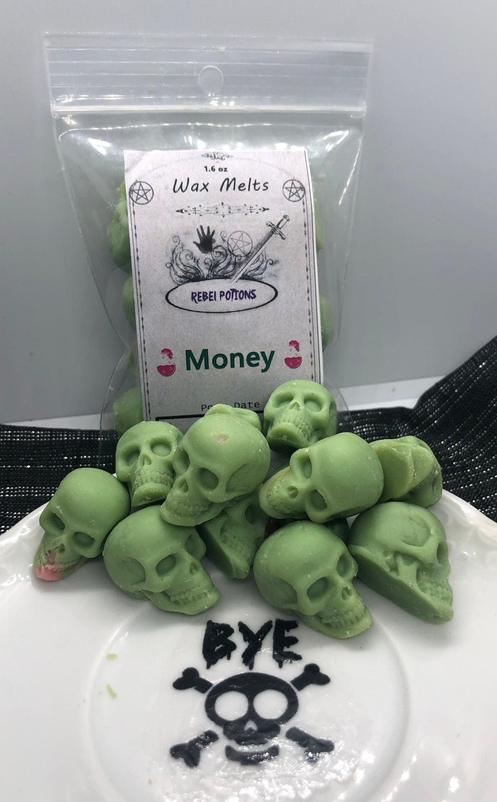 Spoil Me Spirit Daddy Skull Wax Melts